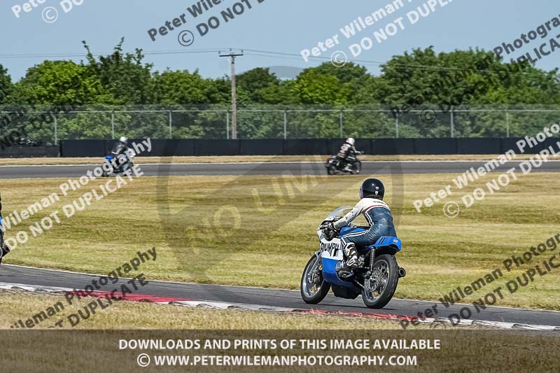 cadwell park;cadwell park photographs;cadwell trackday photographs;enduro digital images;event digital images;eventdigitalimages;peter wileman photography;racing digital images;trackday digital images;trackday photos